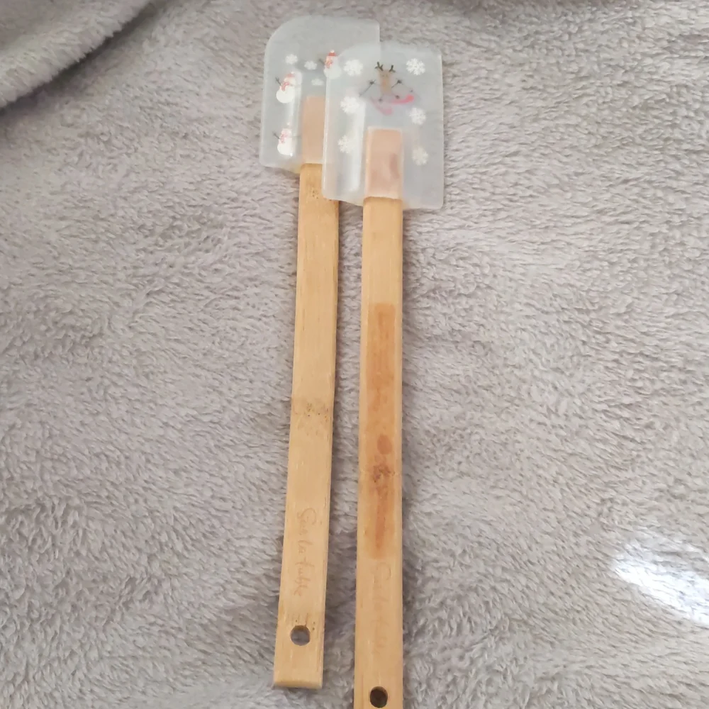 holiday spatulas by sur la table